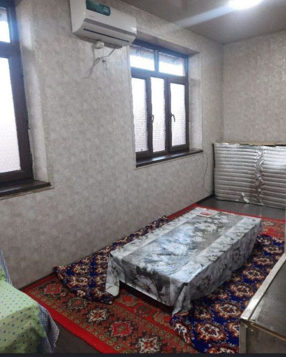 Beruniy  metro yonida