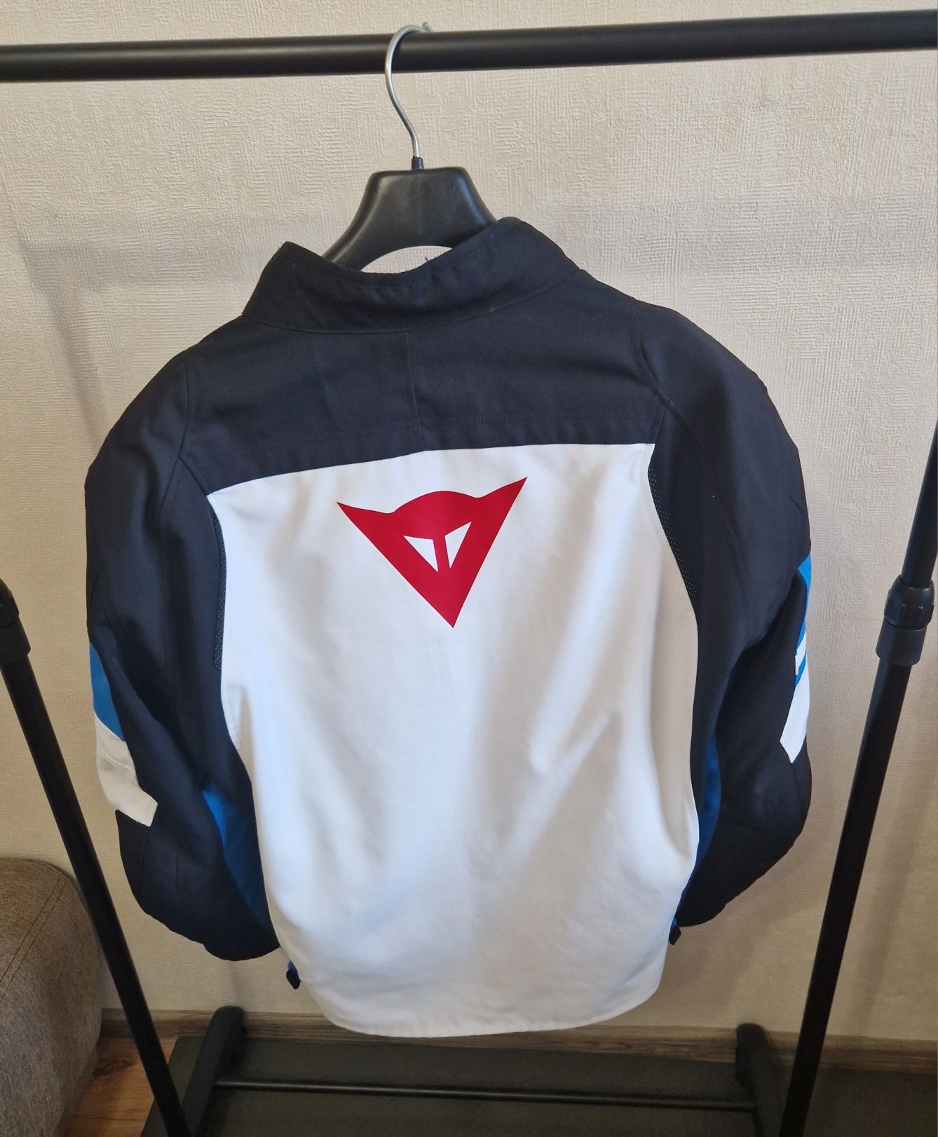Мото яке Dainese