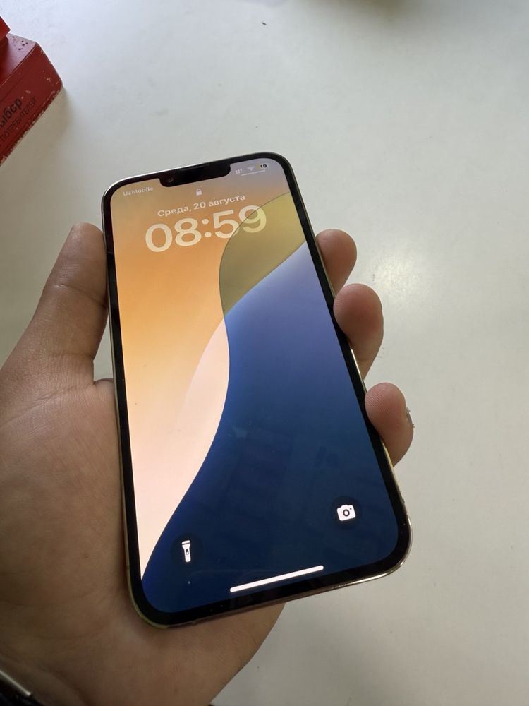 iPhone 13 Pro голд