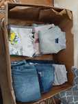 Îmbrăcăminte băiețel 2-3 ani, 26 buc pantaloni, tricouri si bluze