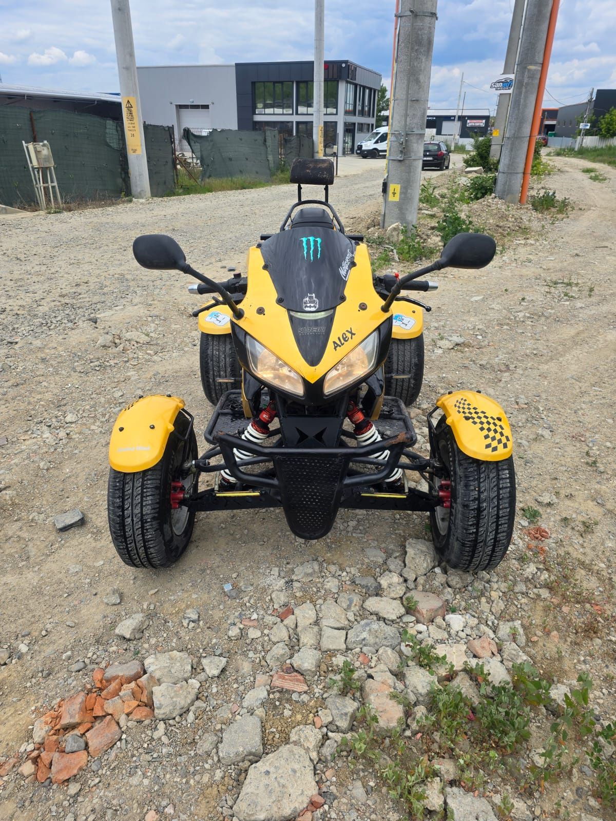Vând ATV 350cc de stradă sport