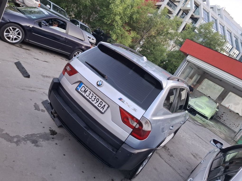 BMW X3 3.0 231HP