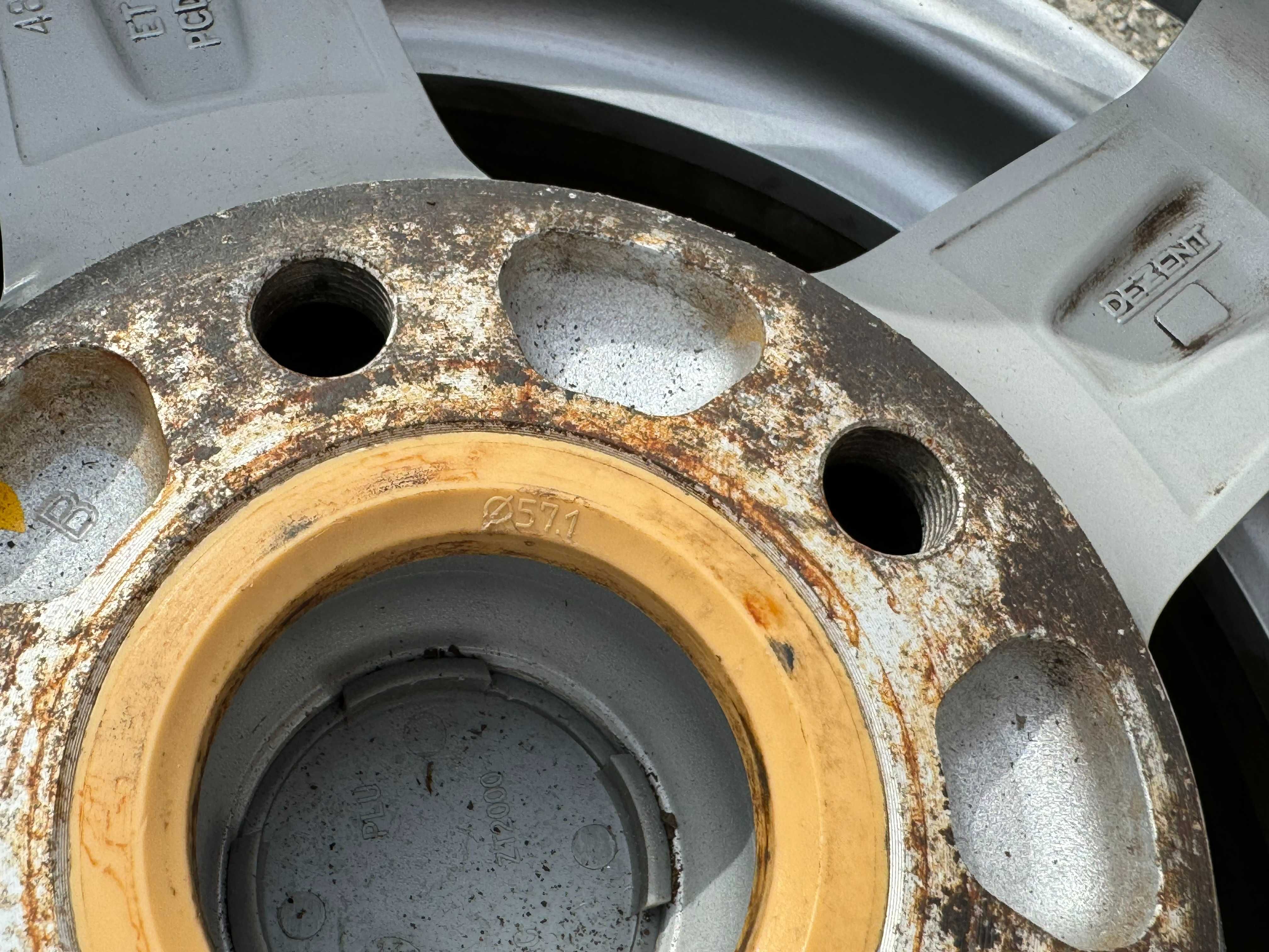 джанти за AUDI и VW 17цола 7.5Jx17 5x112x57.1, ET.48