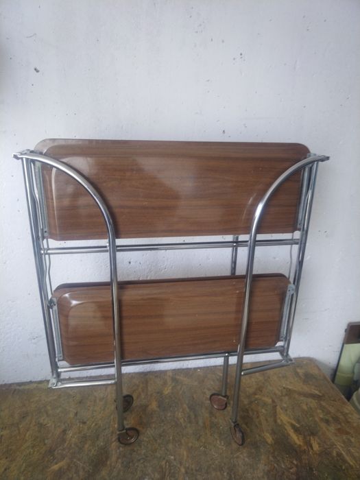 Сгъваема ретро руска масичка за сервиране