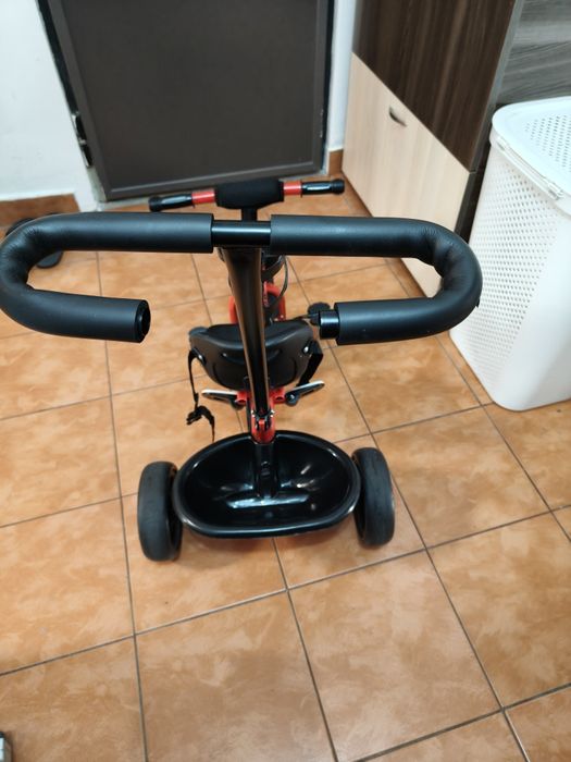 Tricicletă cu mâner de împins , 2-6 ani roșu