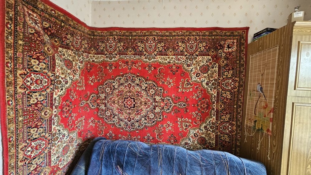 Продам советские ковры
