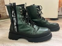 Зелени дамски боти