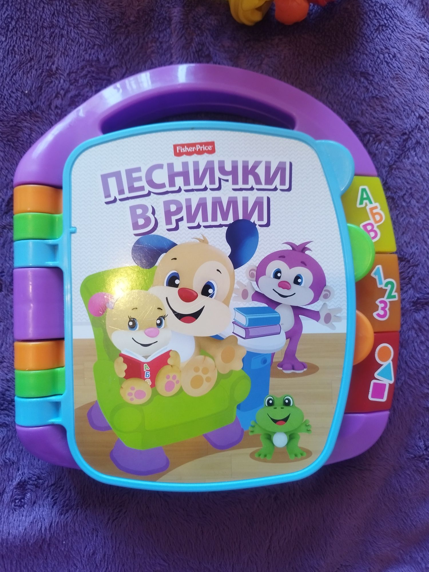 Бебешки играчки здрави