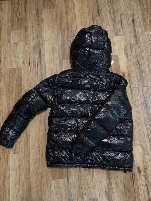 Geaca M.o.ncler Lucioasa