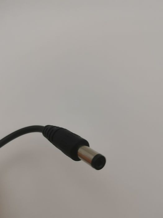 Sursa alimentare 9V 1A pentru Arduino