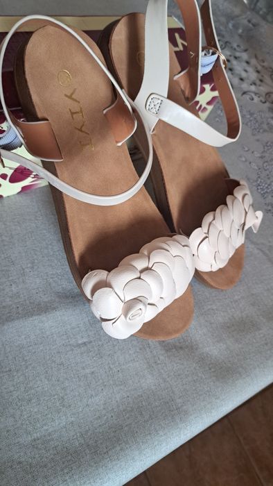 Sandale comode cu talpa moale, comode Nr -,38