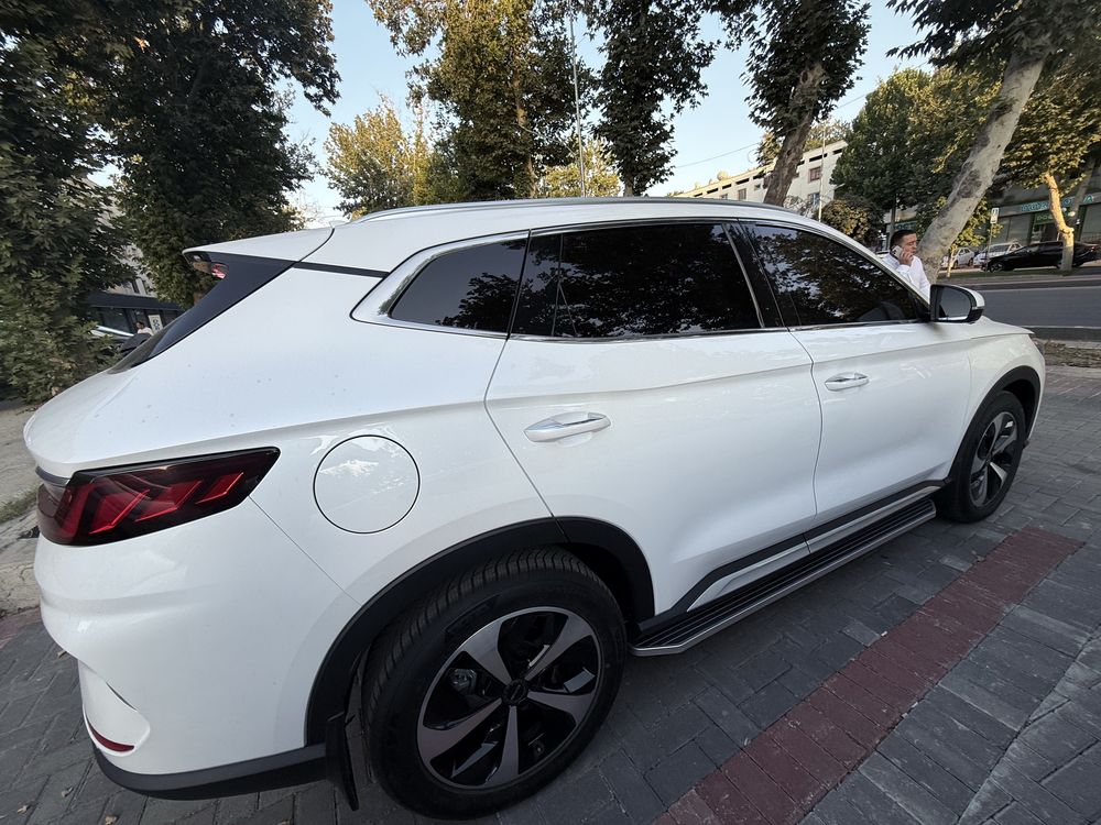 BYD Song Plus 2023 gibrid