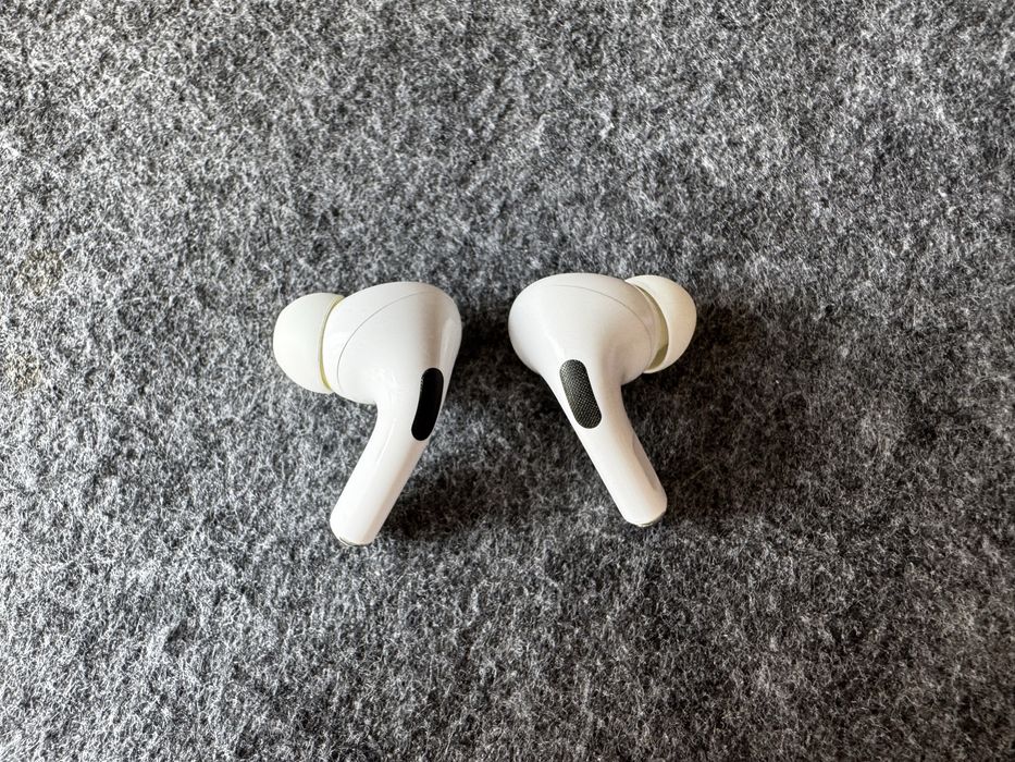 Casti Apple AirPods Pro 1 MagSafe Case