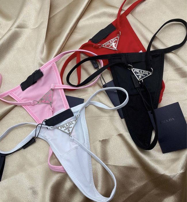 PRADA bikini plaja