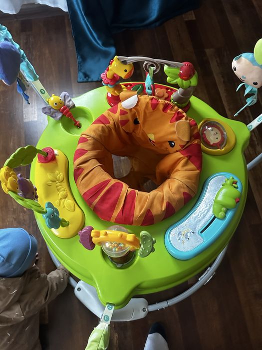 Jumper FisherPrice, centru de activitati