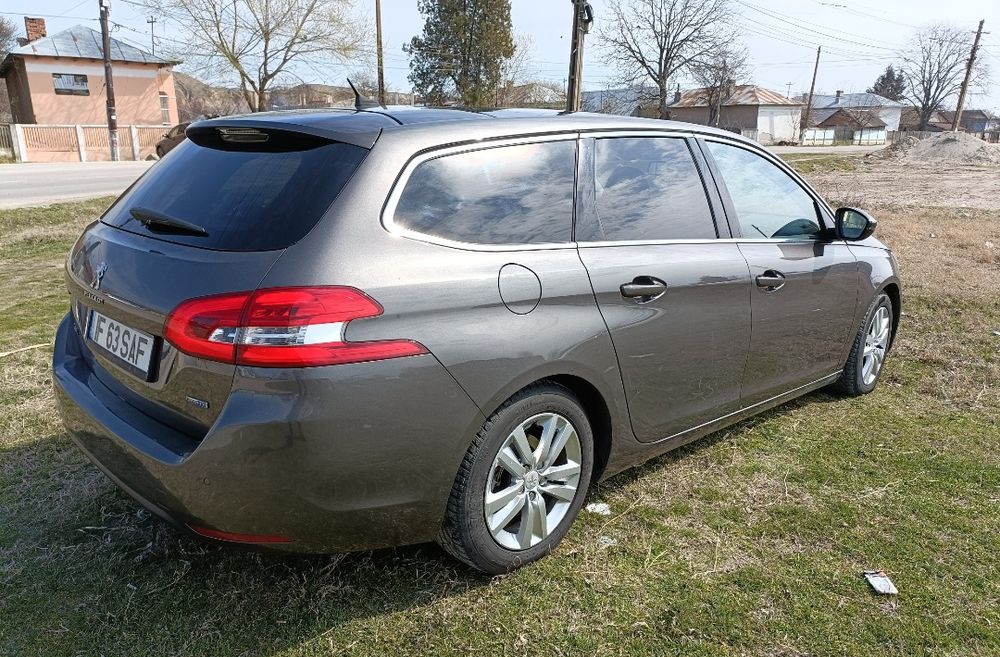Peugeot 308  euro 6 Panoramic