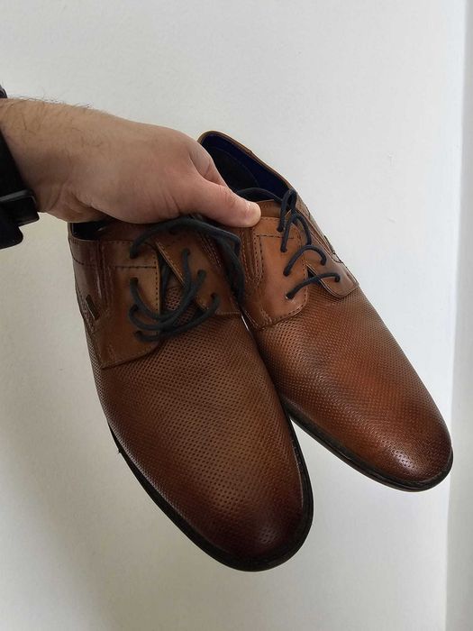 Vand pantofi BUGATTI