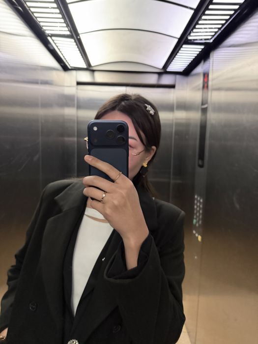 Продам айфон 17 про 256 гб