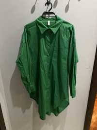 Дълга зелена риза