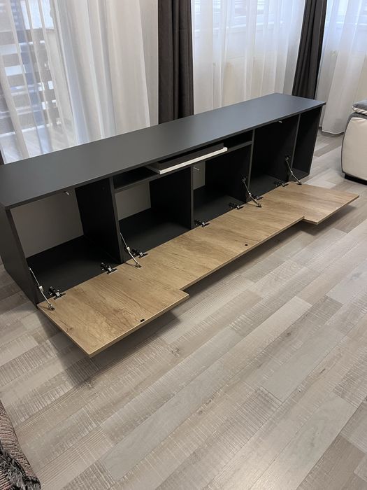 Comodă living NOUĂ – spațiu pentru soundbar, TV și subwoofer