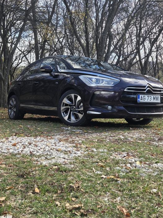 Citroen DS5-Hybrid 4