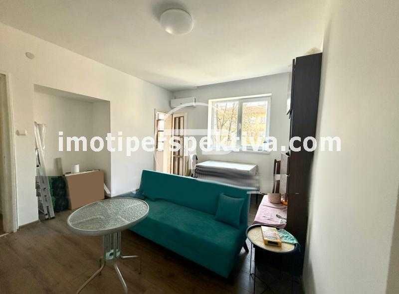 Продава се Тристаен апартамент в Пловдив, Център - 80 кв.м за 1658 €/кв.м - Снимка #1