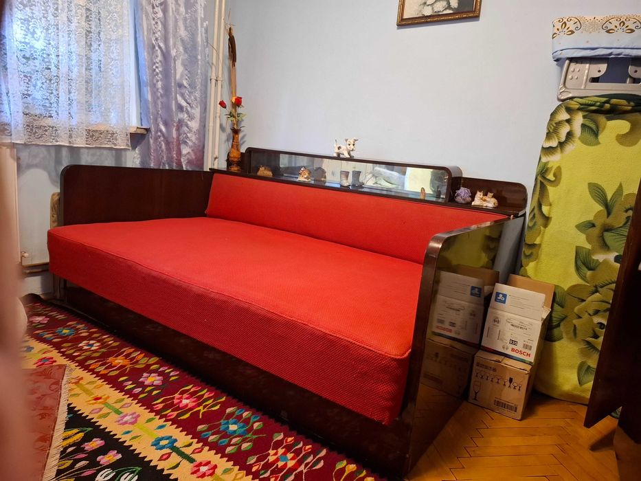 PAT din lemn masiv, tablii lacuite