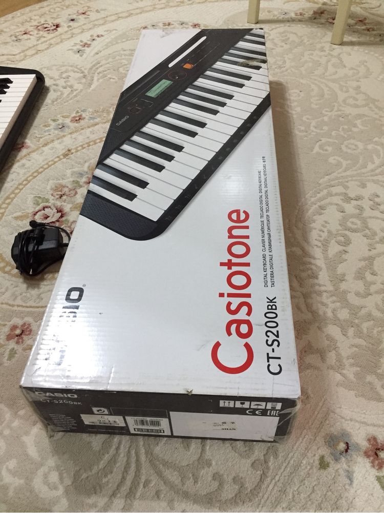 Синтезатор Casio