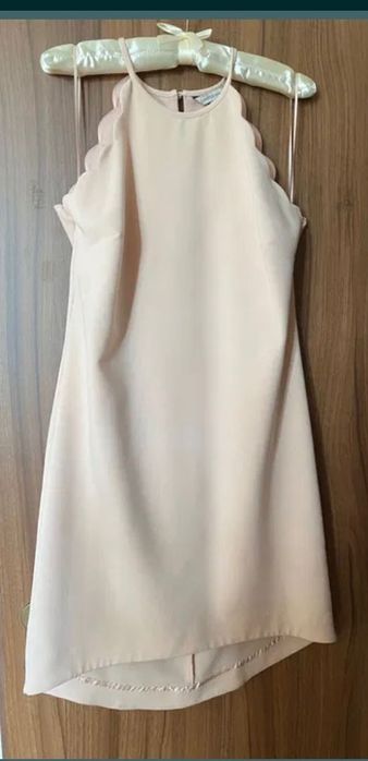 Рокля солей рокля дантелена рокля розова рокля нюд