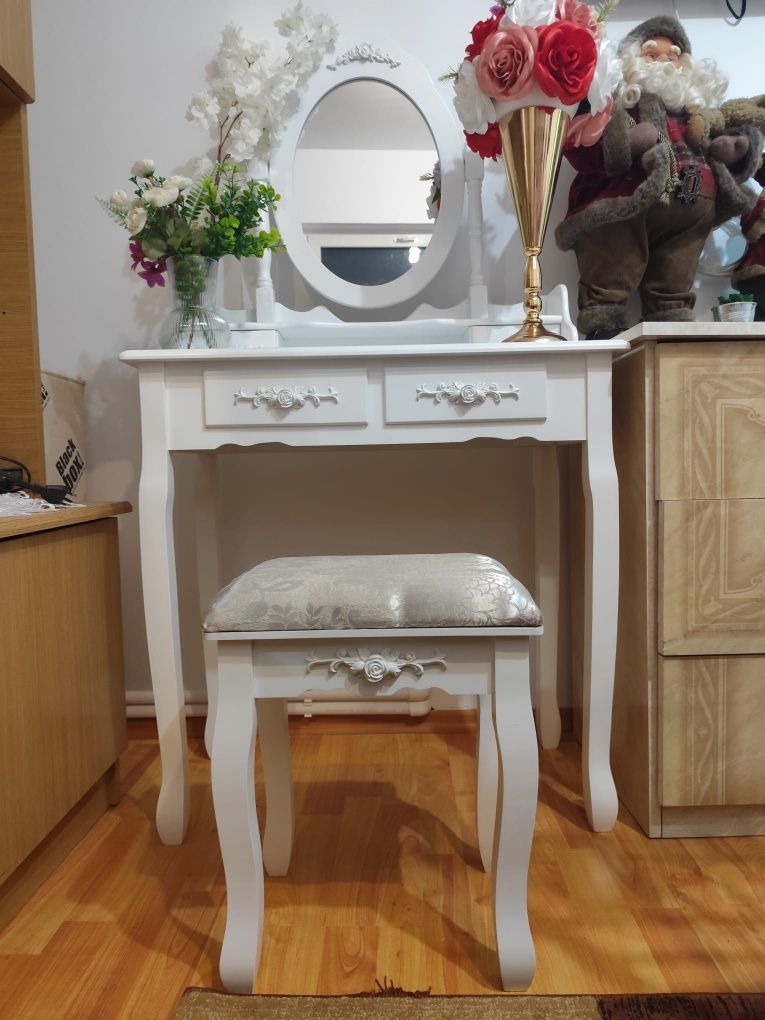 Corturi de inchiriat utiliate complet