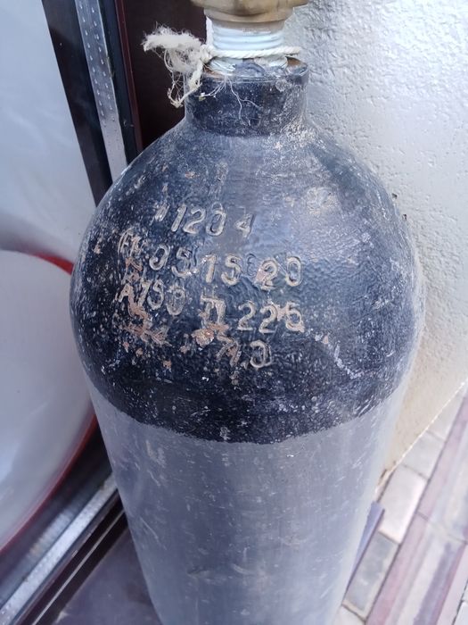 Баллоны новые. Маленький