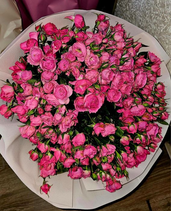 Продам шикарный букет цветов