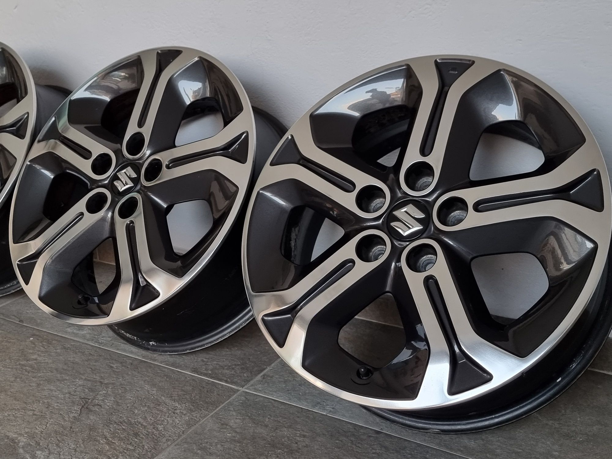 17" Оригинални джанти Suzuki Vitara 5×114.3 6.5J ET50