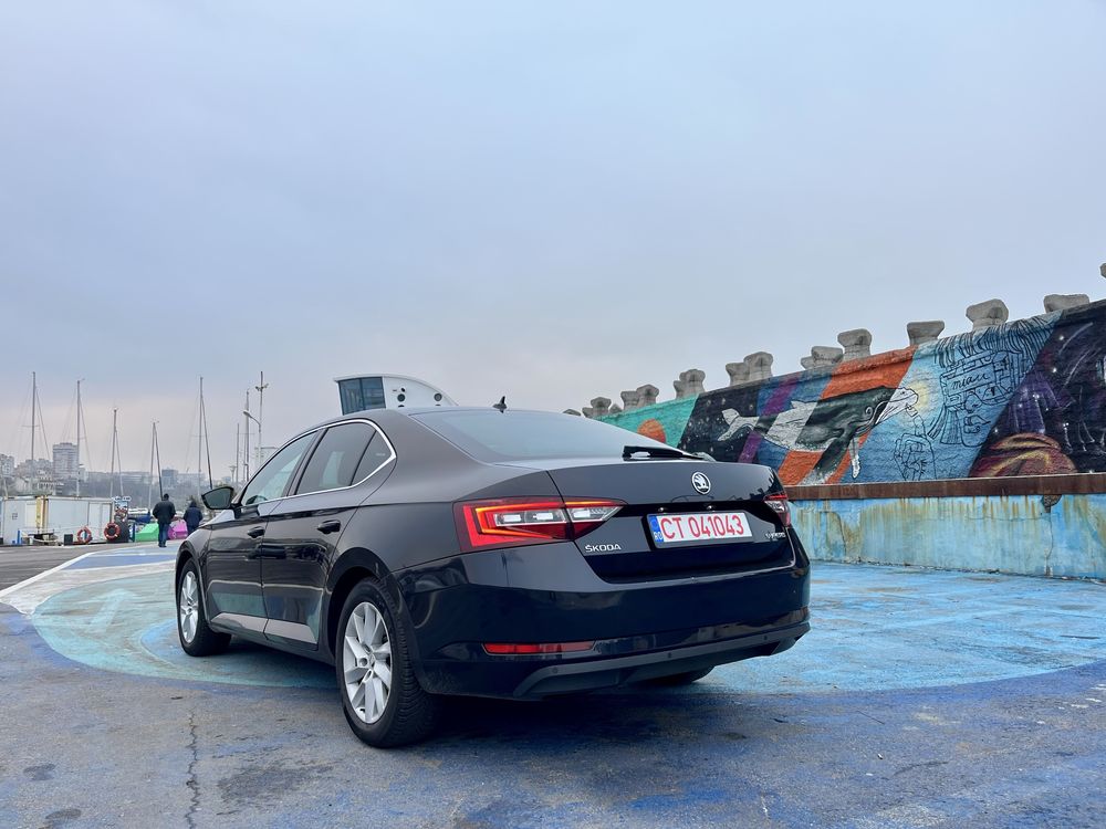 Vand Skoda Superb 2018
