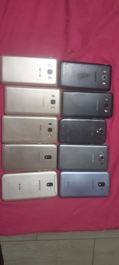 Vând lot telefoane Samsung