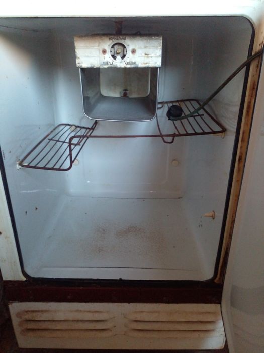 Холодельник ишлап дурган