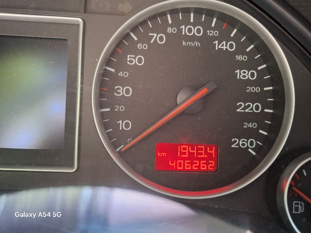 Vând Audi a4 b6 1.9 tdi an 2005