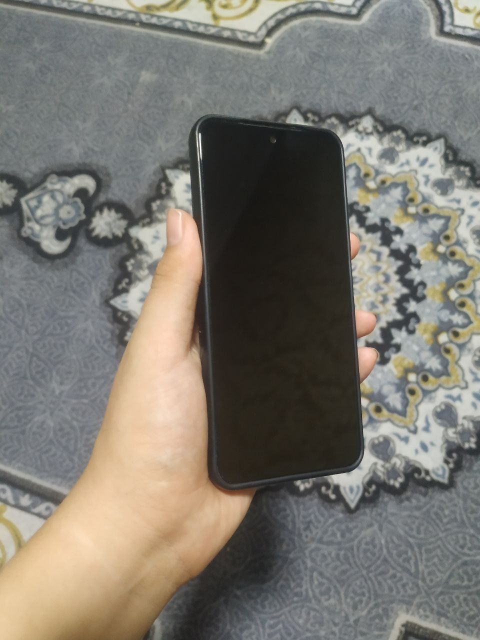 Продам смартфон redmi note 11