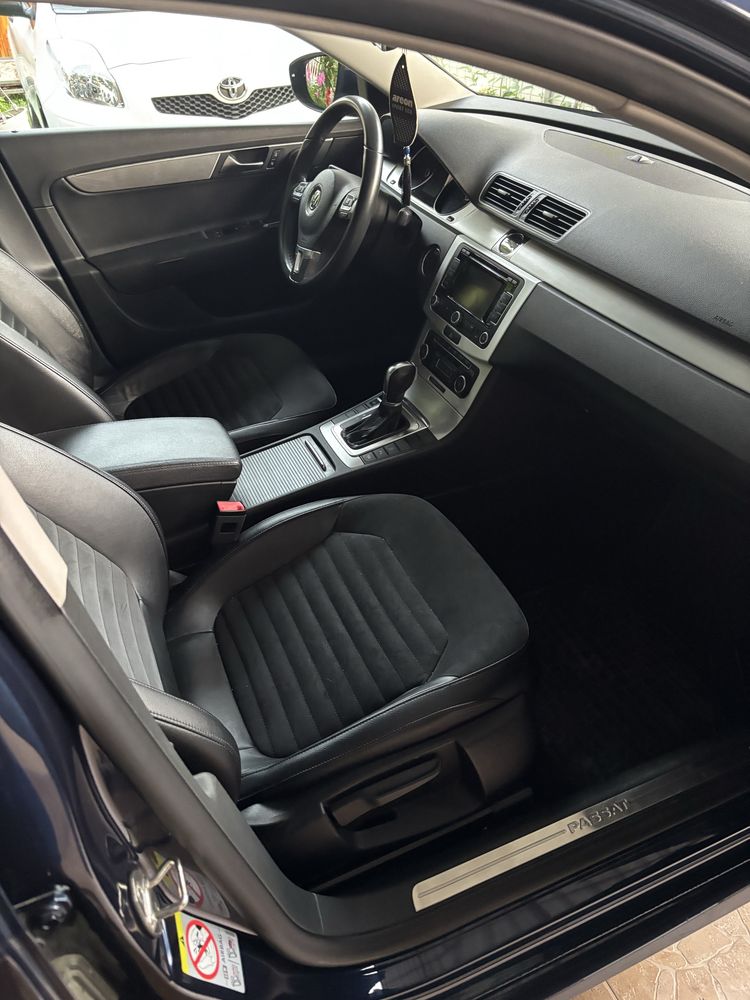 Vand Volkswagen Pasat 2011