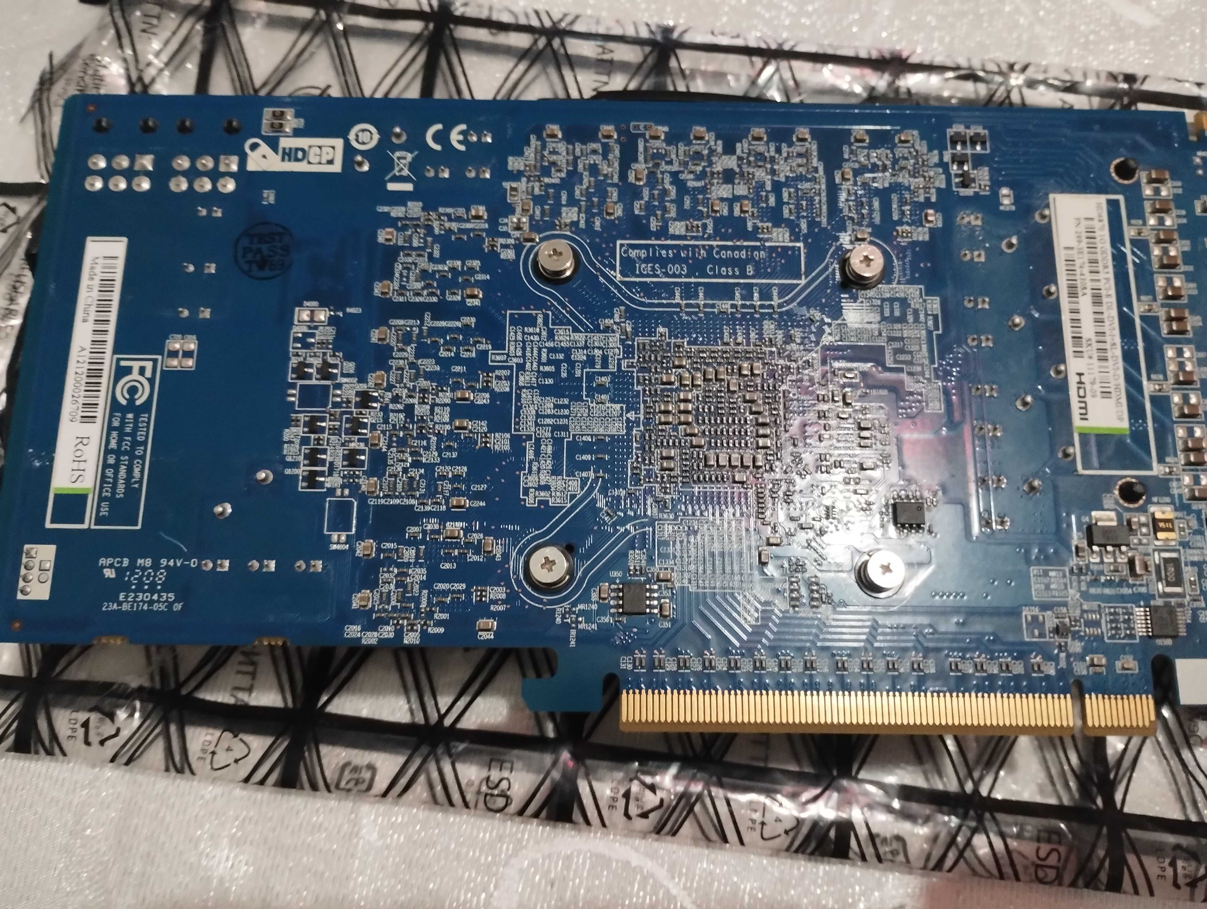 Radeon HD 6870 50 lei!