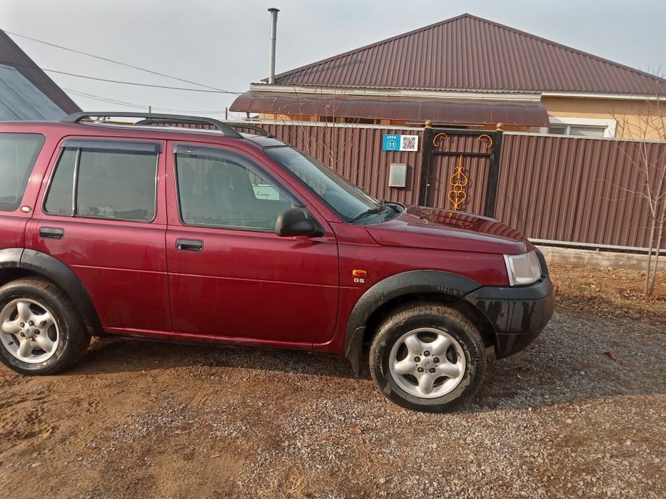 Продам автомобиль Land rover Freelander 2001г.