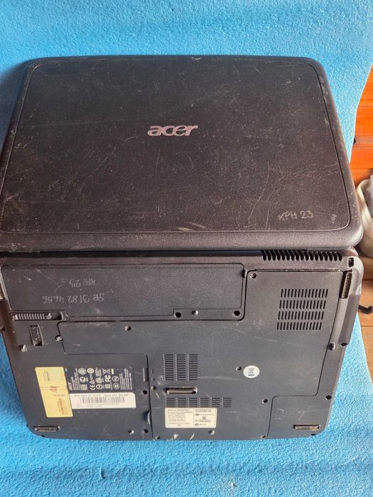 placa de baza. display si carcasa laptop ACER Aspire 4315 - incomplet