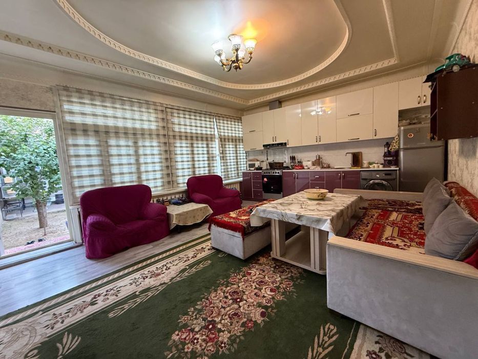 Срочно продается 2,2 соток участок ориентир ТЦ Малика