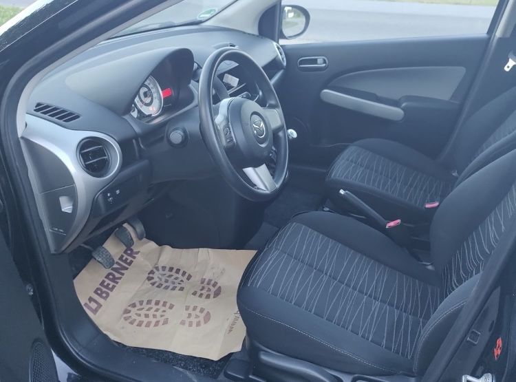 Vând Mazda 2 1.3 Benzina 2009 Import recent Germania Fara rugina