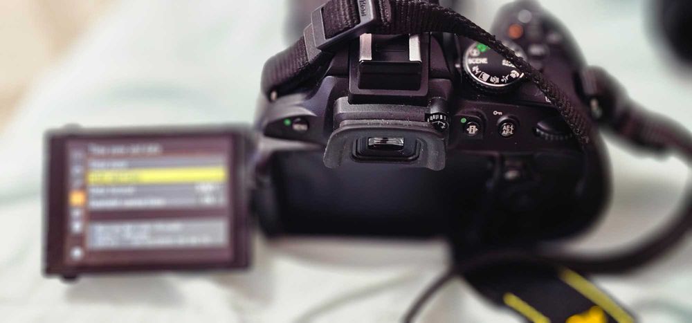 Aparat foto NIKON D5100