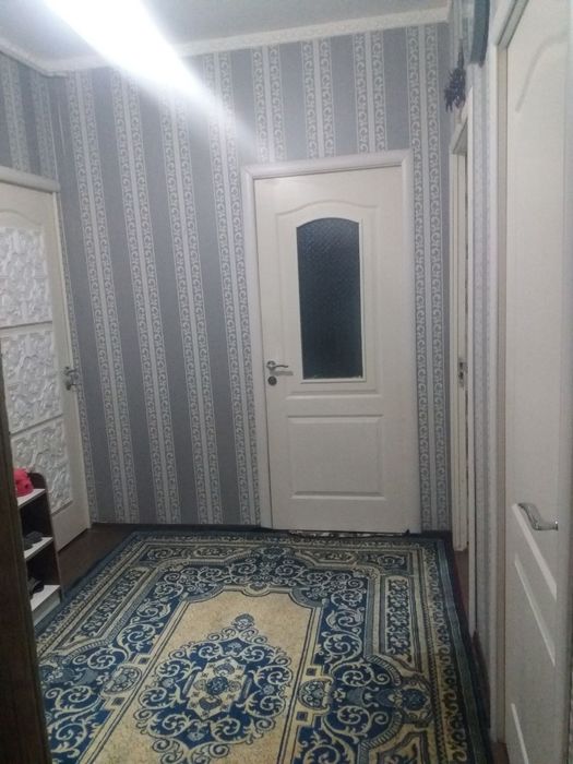 3 хона 1-этаж срочно сотилади