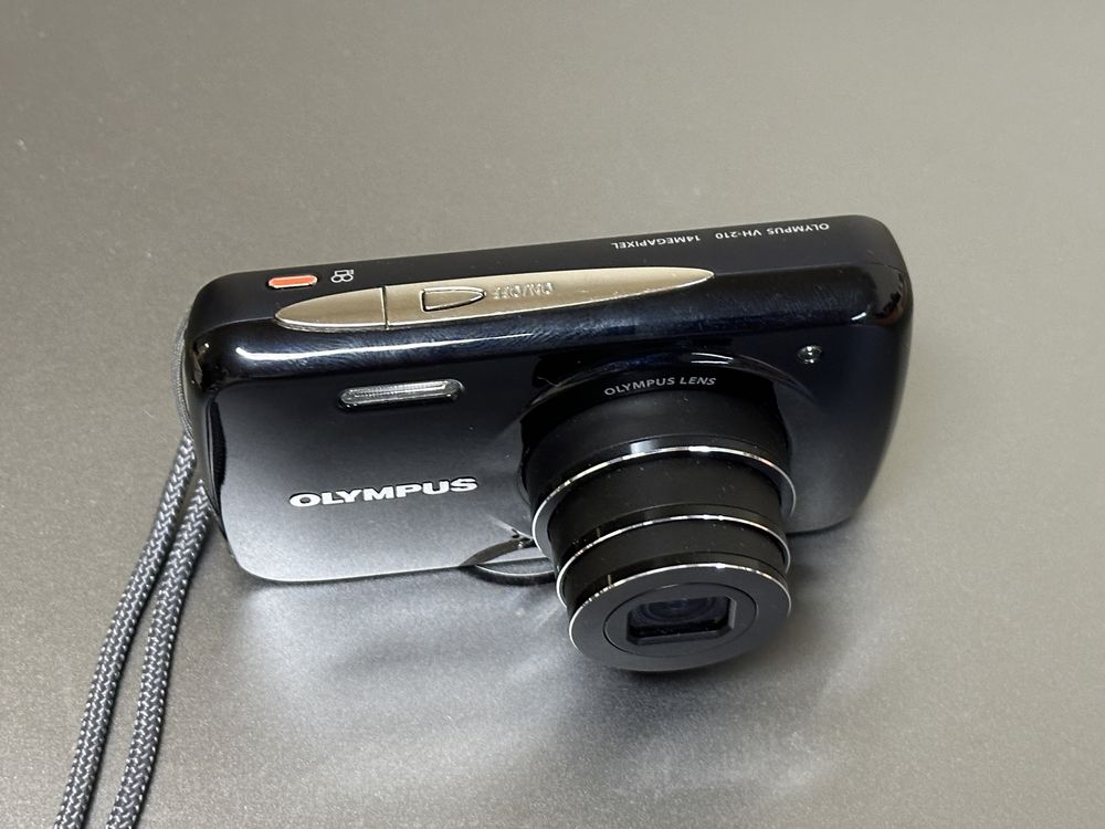 Camera Olympus vh 210 14 mp ca noua