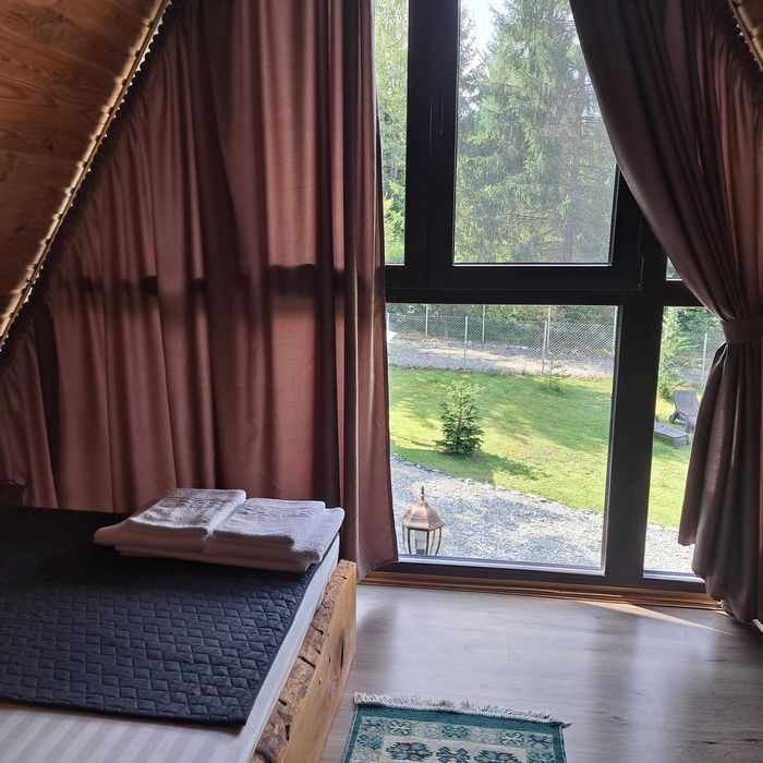 Cabana Armonia Naturii – poveste scrisă în lemn și liniște pentru tine
