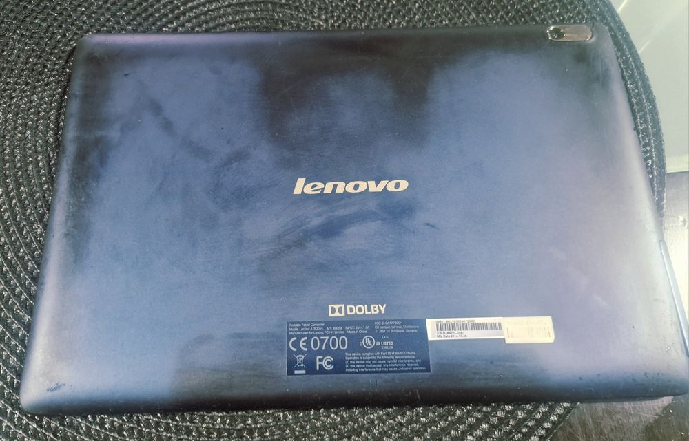 Таблет Леново - Lenovo A7600-H 10.1″ IPS не зарежда