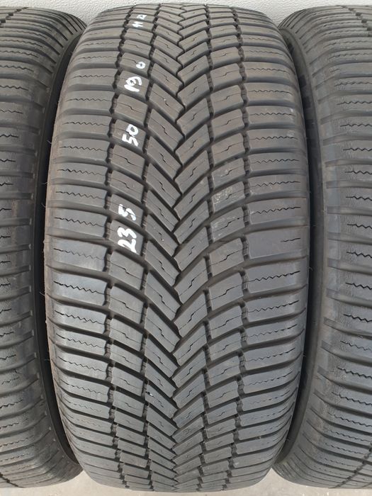Всесезони гуми 4 броя BRIDGESTONE WeatherControl 235 50 R19 дот 1222